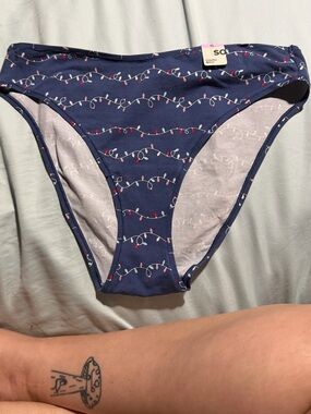 🌧️SO Navy Bikini Bottoms with String-Light Motif